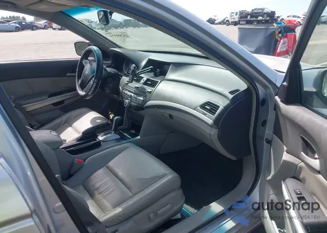 2008 Honda Accord 3.5 Ex-L from USA, damaged, VIN 1HGCP36828A074566